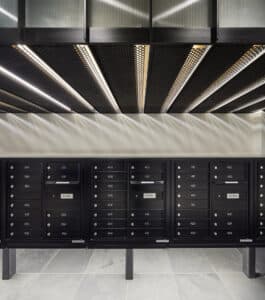 1518 The Paxton 540 Fulton Ashok Sinha N46 medium