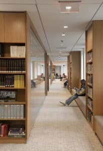 2021DS04 Masters School Library