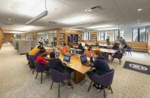 2021DS04 Masters School Library