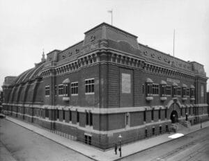 2209 Lexington Avenue Armory Renovation © Museum of the City of NY N62 medium