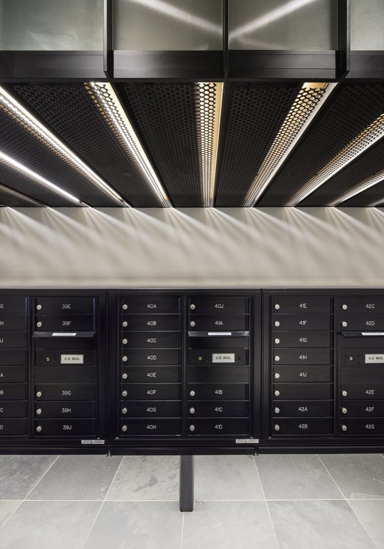 1518 The Paxton 540 Fulton Ashok Sinha N46 medium