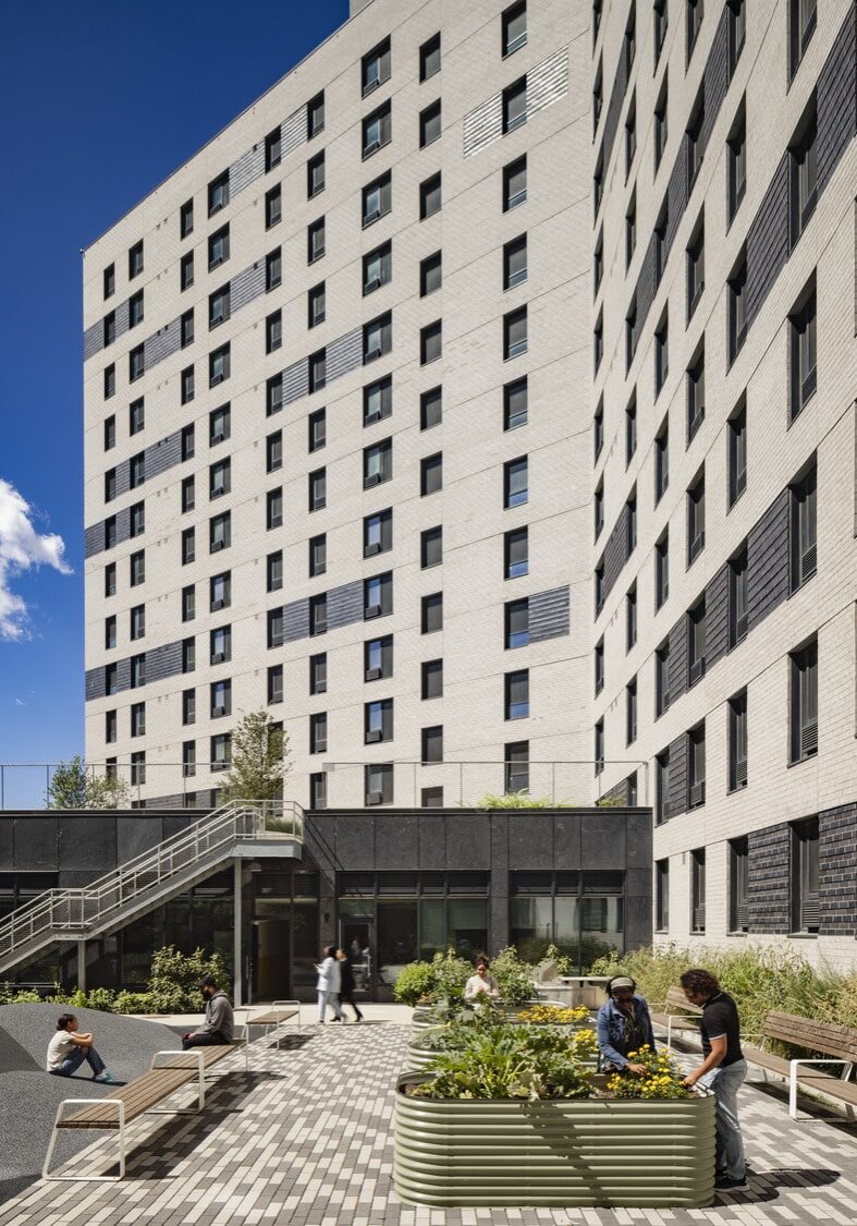 1918 Starhill Residences Joshua Simpson Phase 1 Courtyard N42 medium
