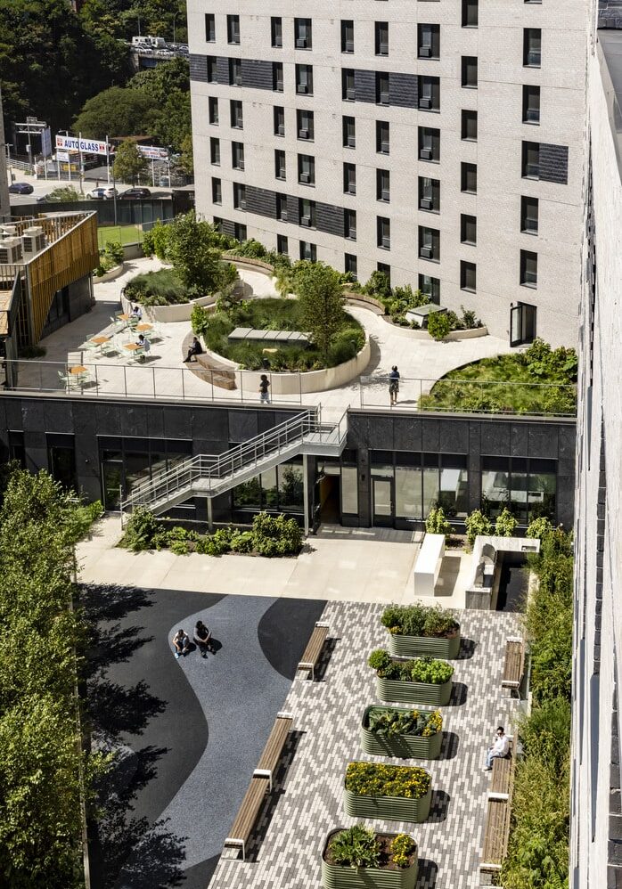 1918 Starhill Residences Joshua Simpson Phase 1 Courtyard N43 medium