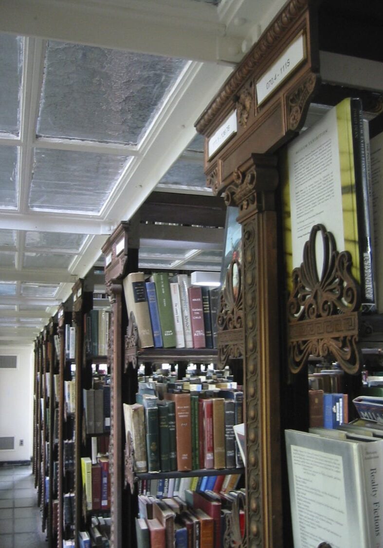 9945 Pratt Library N32 medium